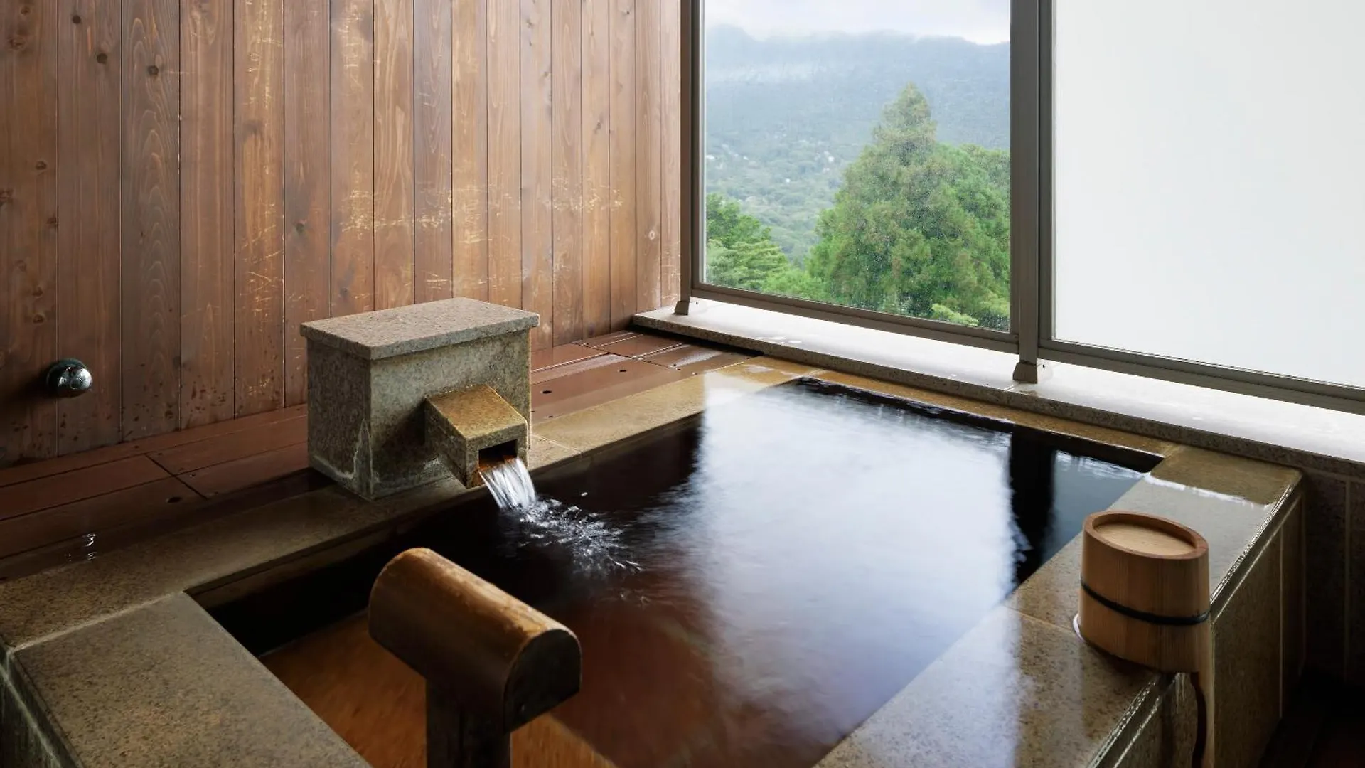 Ryokan Laforet Hakone Gora Yunosumika